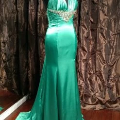 In Stock CLEARANCE Xcite Prom Dress 30262 Emerald Size 4 Satin Crystal Halter Pageant Train 10 In Stock CLEARANCE Xcite Prom Dress 30262 Emerald Size 4 Satin Crystal Halter Pageant Train