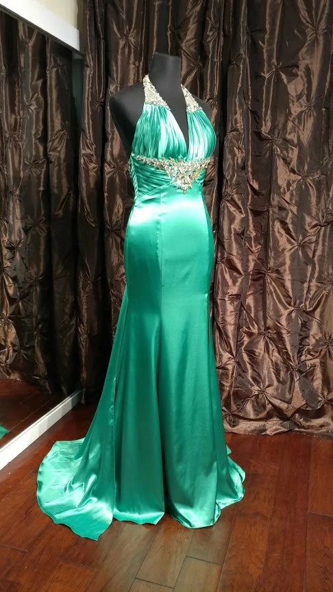 In Stock CLEARANCE Xcite Prom Dress 30262 Emerald Size 4 Satin Crystal Halter Pageant Train 6 In Stock CLEARANCE Xcite Prom Dress 30262 Emerald Size 4 Satin Crystal Halter Pageant Train
