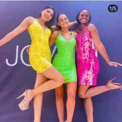 In Stock Jovani 07669 Size 12 Green Short Fitted Sequin Formal Cocktail Dress V Neck Homecoming Gown