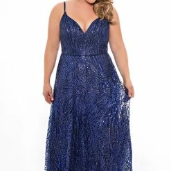 In Stock Sydney's Closet SC7286 Size 20 V Neckline Glitter Prom Dress Plus Size Emerald Green SC 7286