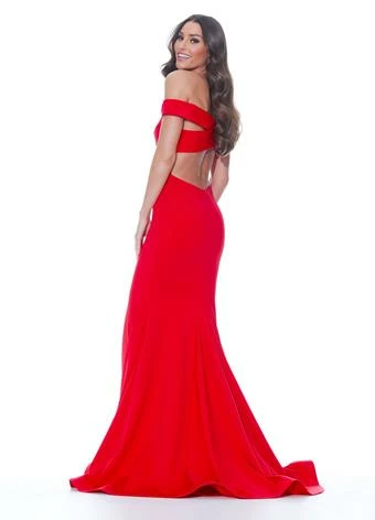 Ashleylauren Ashley Lauren 11025 Off Shoulder Scuba Prom Dress With Crisscross Back 13 Ashleylauren Ashley Lauren 11025 Off Shoulder Scuba Prom Dress With Crisscross Back