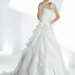 In Stock Ballgown Dresses Impression Bridal Gown 10068 Size 28 Ivory Wedding Dress Ballgown One Shoulder