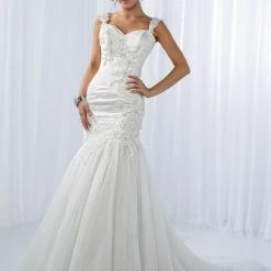 In Stock Mermaid Dresses Impression Bridal Gown 10095 Size 2 Ivory Mermaid Dress Lace