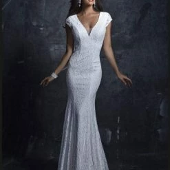 In Stock Backless Dresses Nina Canacci 1279 Size 2, 4, 6, 8, 10 Ivory Lace Fitted Wedding Dress Cutout Back Prom Gown