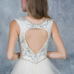 In Stock Nina Canacci 1373 Size 2 Long Ruffle Ball Gown Prom Dress V Neck Backless Ballgown Dresses