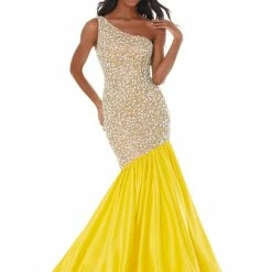 Ashleylauren Ashley Lauren 1981 Long One Shoulder Fit & Flare Pageant Dress Crystal Bodice Prom 11 Ashleylauren Ashley Lauren 1981 Long One Shoulder Fit & Flare Pageant Dress Crystal Bodice Prom