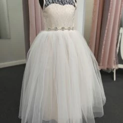 In Stock Ballgown Dresses Rosebuds 5129 Size 6 Long Tulle Flower Girl Ballgown Dress Lace Bodice Belt