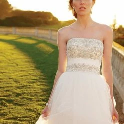 In Stock Ballgown Dresses Casablanca Bridal 2052 Size 6 Ivory Pickups Wedding Dress Ballgown Strapless