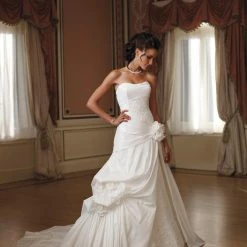 In Stock Mon Cheri Bridal 29261 Size 16 Lace Wedding Dress Detachable Overskirt