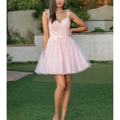 In Stock DQ 3299 Size 4 Short Shimmer 3D Floral Cocktail Dress V Neck Homecoming Dress Formal