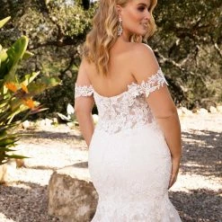 In Stock Mermaid Dresses Casablanca Bridal 2376 KARINA Fit And Flare Wedding Dress Bridal Gown Size 14 Lace Off The Shoulder