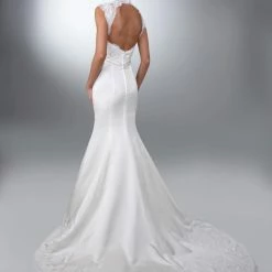 In Stock Davinci Wedding Dress 50083 Size 4 White Satin Fit And Flare Long Dress Lace Bodice And Straps Mermaid Dresses