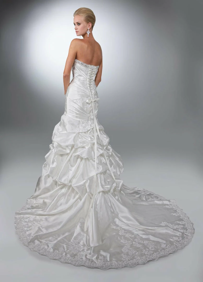 In Stock DaVinci Bridal Gown 50084 Size 10 Ivory Wedding Dress Mermaid Bridal Gown Mermaid Dresses 4 In Stock DaVinci Bridal Gown 50084 Size 10 Ivory Wedding Dress Mermaid Bridal Gown Mermaid Dresses