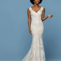 Davinci Bridal 50542 Lace Tulle V Neck Mermaid Fit & Flare Wedding Dress Beaded