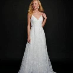 Nina Canacci 5201 Long Ballgown Prom Pageant Gown Wedding Dress Lace V Neckline