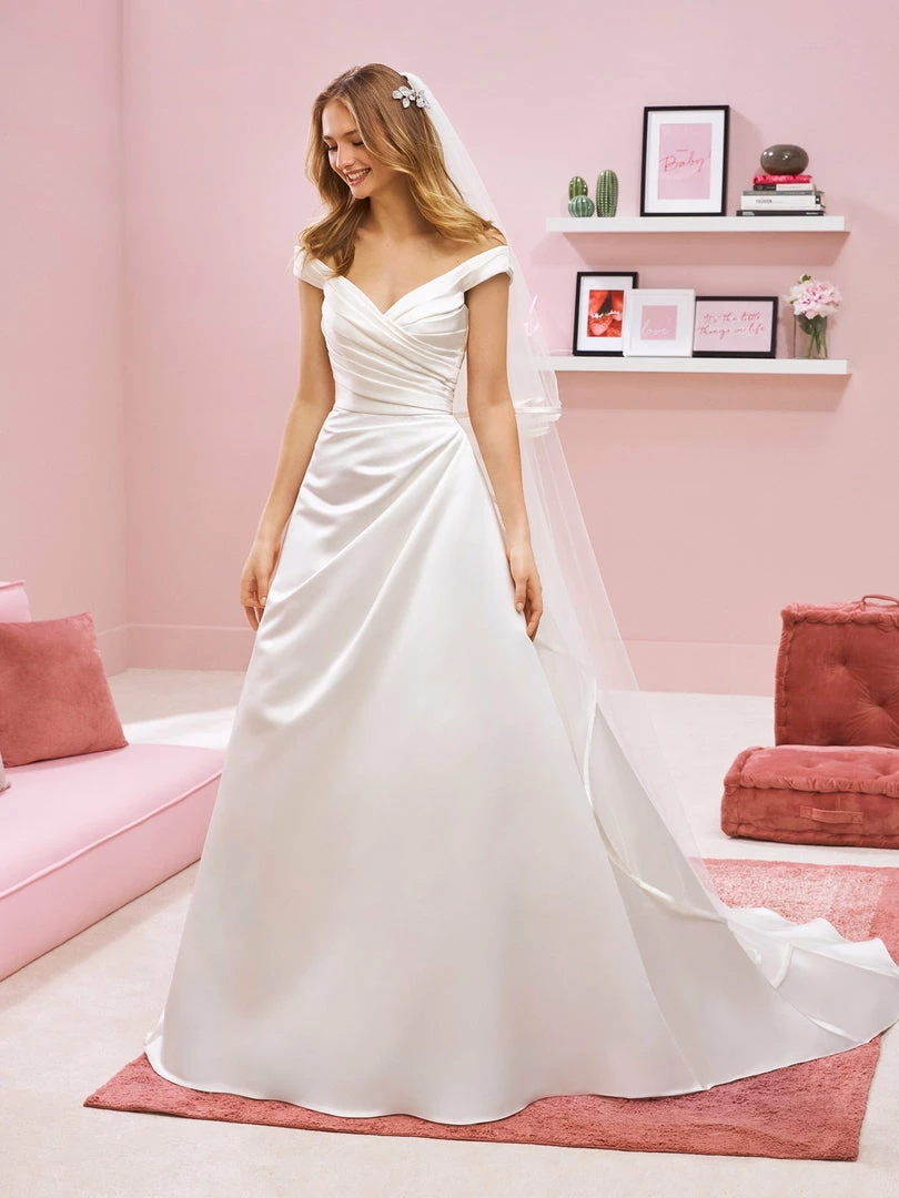 White One Bridal ALICAI Pronovias Wedding Dress A Line Satin Off The Shoulder Gown Ballgown Dresses 3 White One Bridal ALICAI Pronovias Wedding Dress A Line Satin Off The Shoulder Gown Ballgown Dresses