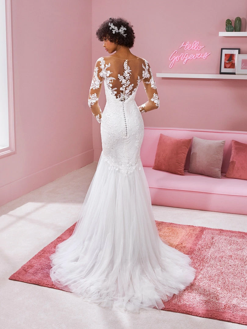 White One Bridal AVRIL Pronovias Wedding Dress Long Tattoo Sleeve Lace Mermaid 5 White One Bridal AVRIL Pronovias Wedding Dress Long Tattoo Sleeve Lace Mermaid