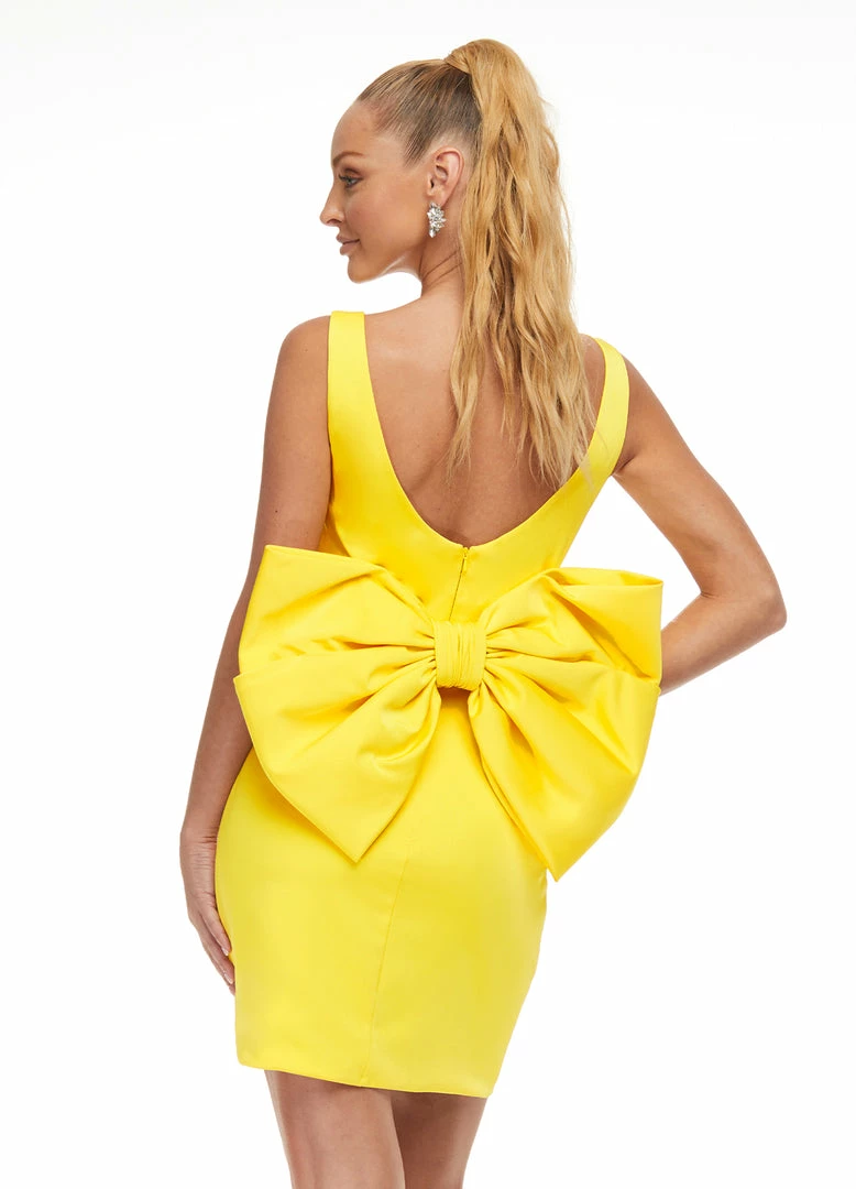 Ashleylauren Ashley Lauren 4477 Yellow Cocktail Dress Oversized Bow Back Fitted Crepe Short Dress 5 Ashleylauren Ashley Lauren 4477 Yellow Cocktail Dress Oversized Bow Back Fitted Crepe Short Dress