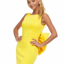 Ashleylauren Ashley Lauren 4477 Pink Cocktail Dress Oversized Bow Back Fitted Crepe Short Dress