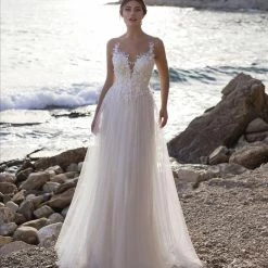 White One Bridal BETHANY Pronovias Wedding Dress Shimmer Tulle 3d Floral Plunging Neckline