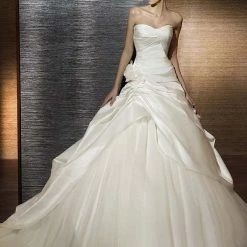In Stock San Patrick Cantico Size 14 Satin Ballgown Wedding Dress Tulle Pickups Skirt Ballgown Dresses