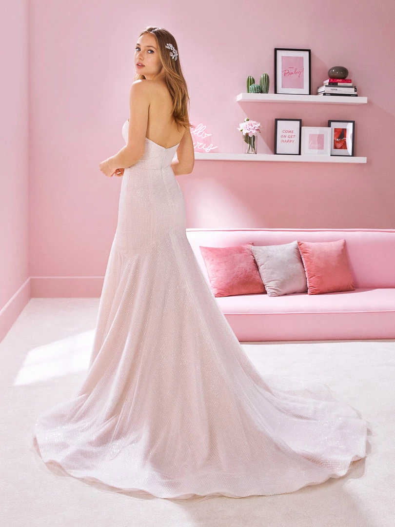 Mermaid Dresses White One Bridal DEBBIE Pronovias Wedding Dress Mermaid Blush Shimmer Sweetheart 5 Mermaid Dresses White One Bridal DEBBIE Pronovias Wedding Dress Mermaid Blush Shimmer Sweetheart