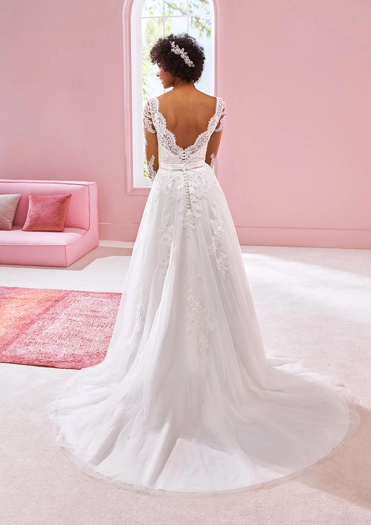 White One Bridal DIONNE Pronovias Wedding Dress Lace Long Sleeve A Line Gown Ballgown Dresses 5 White One Bridal DIONNE Pronovias Wedding Dress Lace Long Sleeve A Line Gown Ballgown Dresses