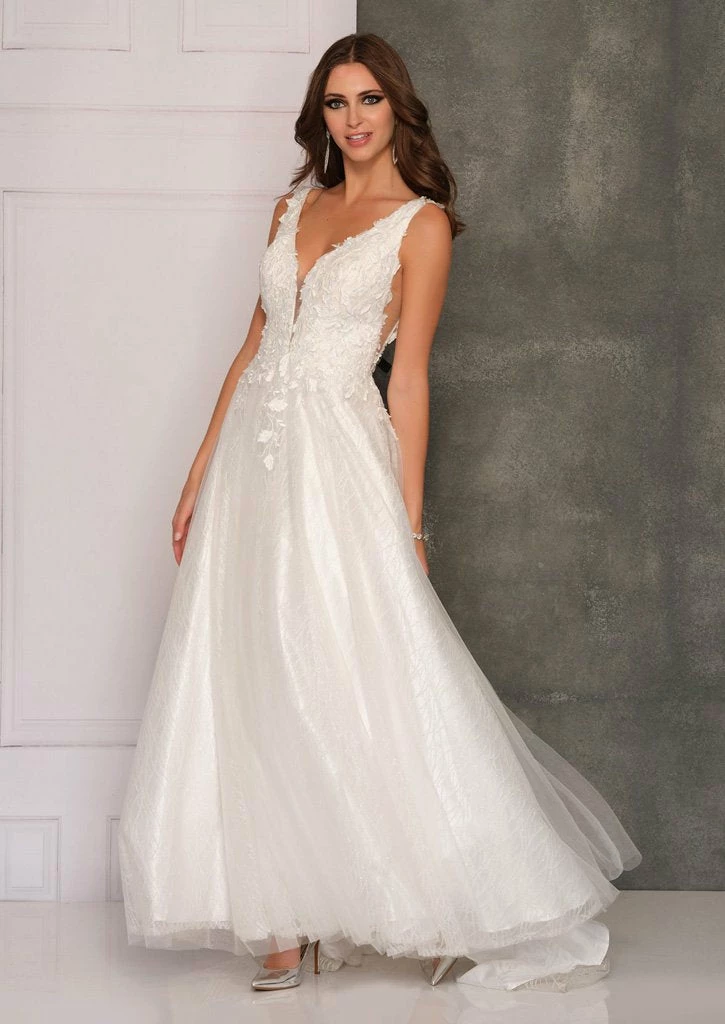 In Stock Ballgown Dresses Dave And Johnny 10288 3D Floral Wedding Dress Ivory Size 4 Petit Sequins Lace A Line Ballgown 3 In Stock Ballgown Dresses Dave And Johnny 10288 3D Floral Wedding Dress Ivory Size 4 Petit Sequins Lace A Line Ballgown