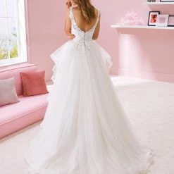 White One Bridal ELLA Pronovias Wedding Dress Princess Cut Lace Bodice V Neck 7 White One Bridal ELLA Pronovias Wedding Dress Princess Cut Lace Bodice V Neck