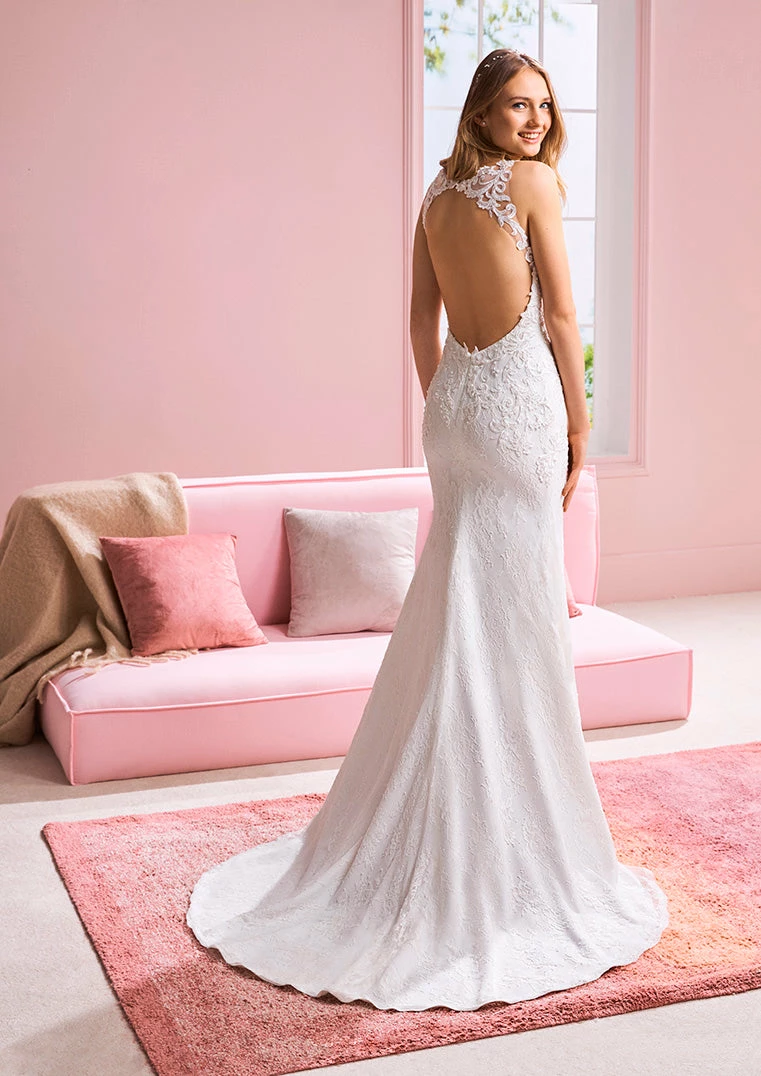 White One Bridal GWEN Pronovias Wedding Dress Lace Mermaid V Neck Open Back Mermaid Dresses 4 White One Bridal GWEN Pronovias Wedding Dress Lace Mermaid V Neck Open Back Mermaid Dresses