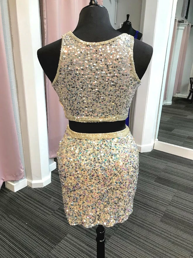 In Stock Primavera Couture 1652 Nude Size 4 Short Sequin Two Piece Cocktail Dress 6 In Stock Primavera Couture 1652 Nude Size 4 Short Sequin Two Piece Cocktail Dress