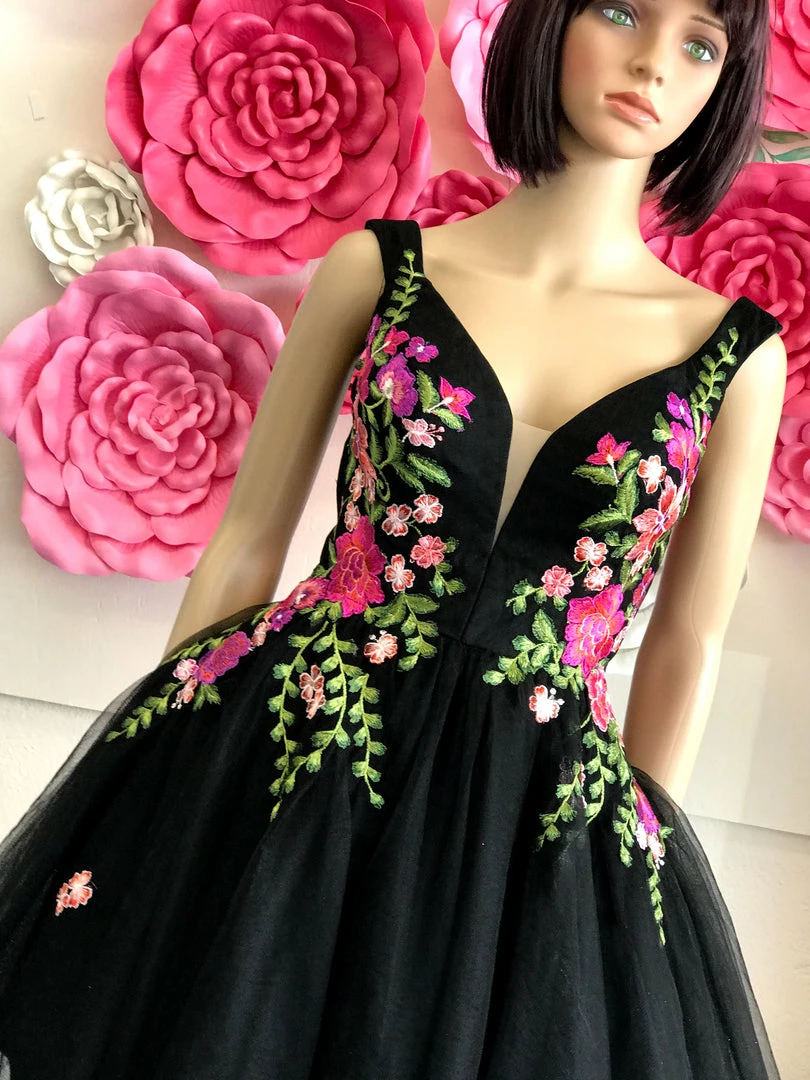 In Stock Envious Couture 1317 Size 6 Short Fit & Flare Floral Prom Dress Homecoming Country 4 In Stock Envious Couture 1317 Size 6 Short Fit & Flare Floral Prom Dress Homecoming Country