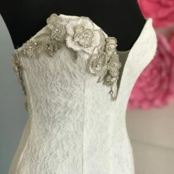 In Stock Johnathan Kayne B111 Size 6, 14 Lace Mermaid Wedding Dress Crystal Flower 18 In Stock Johnathan Kayne B111 Size 6, 14 Lace Mermaid Wedding Dress Crystal Flower