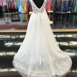 In Stock Johnathan Kayne Bridal B105 Size 10 Flower Lace Bridal Gown Overskirt Wedding Dress High Neck