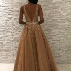 In Stock Jovani JVN00925 Size 4 Embellished Lace Ball Gown Prom Dress Plunging Neckline Ballgown Dresses 12 In Stock Jovani JVN00925 Size 4 Embellished Lace Ball Gown Prom Dress Plunging Neckline Ballgown Dresses