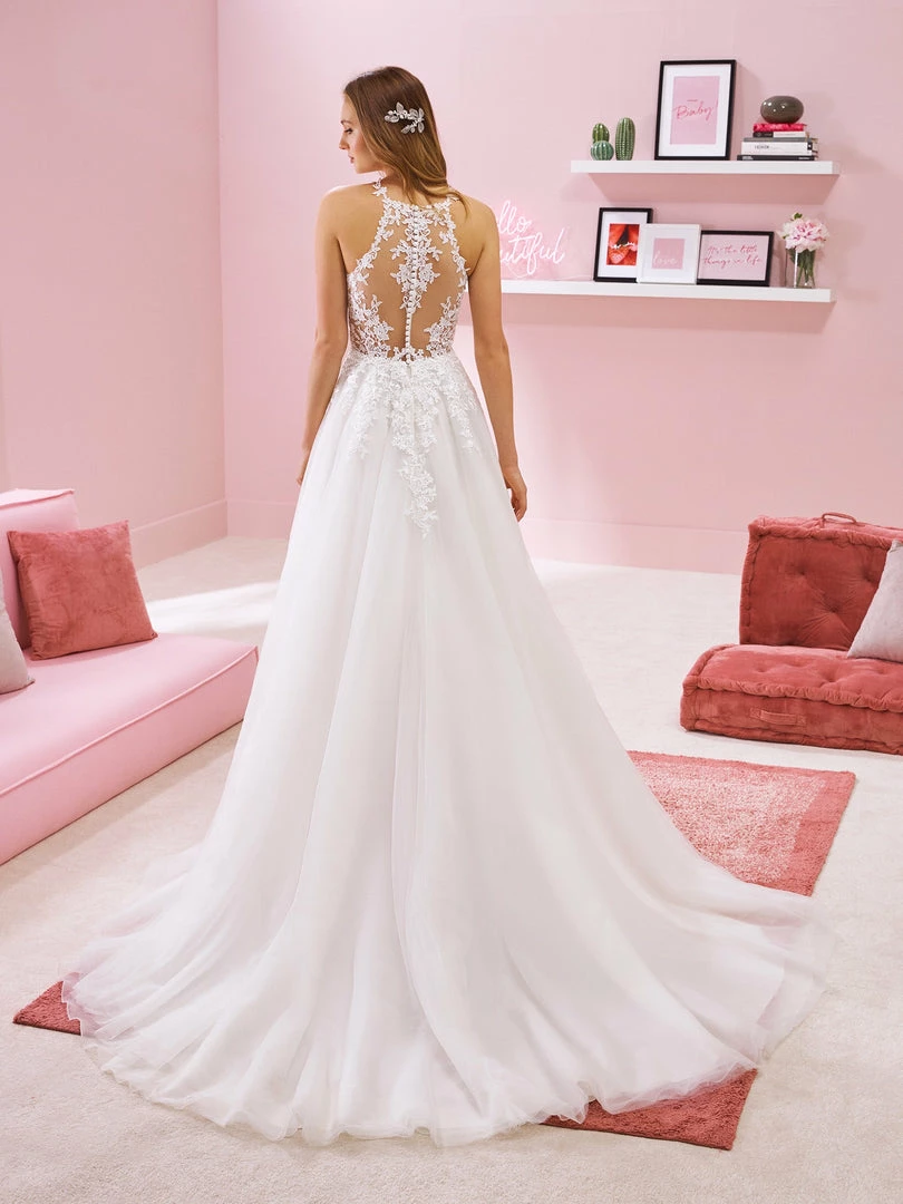 White One Bridal KIM Pronovias Wedding Dress Tulle Skirt Illusion Lace Halter Neckline 5 White One Bridal KIM Pronovias Wedding Dress Tulle Skirt Illusion Lace Halter Neckline