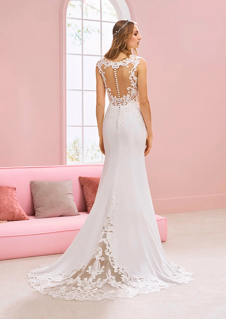 White One Bridal LAVA Pronovias Wedding Dress Sheer Bodice Lace Mermaid Train Gown 7 White One Bridal LAVA Pronovias Wedding Dress Sheer Bodice Lace Mermaid Train Gown