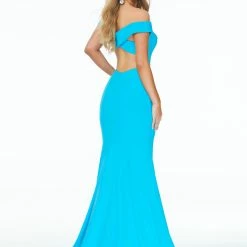Ashleylauren Ashley Lauren 11025 Off Shoulder Scuba Prom Dress With Crisscross Back 20 Ashleylauren Ashley Lauren 11025 Off Shoulder Scuba Prom Dress With Crisscross Back