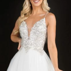 In Stock Nina Canacci 3166 Ivory Size 8 Lace And Tulle Wedding Dress Shimmer Evening Gown