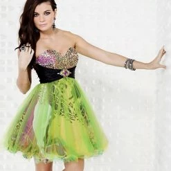 In Stock CLEARANCE Riva Exclusive 6537 Size 4 Short Green Cocktail Dress Fit & Flare Homecoming Print