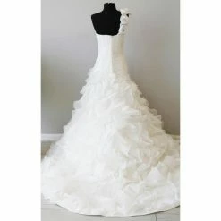 In Stock San Patrick Capricho Size 12 Long Fit & Flare One Shoulder Wedding Dress Bridal