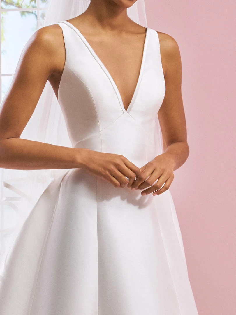 Corset Dresses White One Bridal VANESSA Pronovias Wedding Dress Satin A Line V Neck Open Back Gown 5 Corset Dresses White One Bridal VANESSA Pronovias Wedding Dress Satin A Line V Neck Open Back Gown