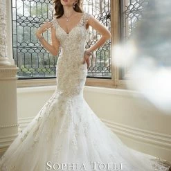 In Stock Mermaid Dresses Sophia Tolli Rana Lace Ivory Mermaid Wedding Gown Size 6 Lace Sleeve