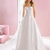 White One Bridal YVONNE Pronovias Wedding Dress A Line Open Back Lace Gown