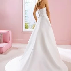 White One Bridal YVONNE Pronovias Wedding Dress A Line Open Back Lace Gown