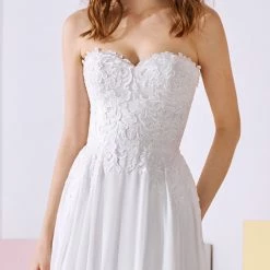 White One Bridal AMARA Pronovias Wedding Dress Evase Silhouette Sweetheart Lace Neckline