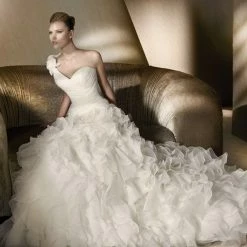 In Stock San Patrick Capricho Size 12 Long Fit & Flare One Shoulder Wedding Dress Bridal