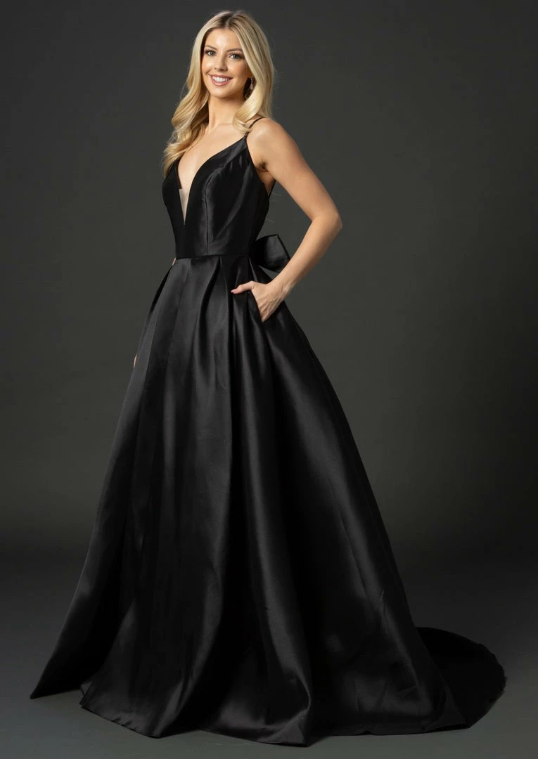 Nina Canacci B1900 Satin A Line Wedding Dress With Bow In Back V Neckline Bridal Gown Backless Dresses 9 Nina Canacci B1900 Satin A Line Wedding Dress With Bow In Back V Neckline Bridal Gown Backless Dresses