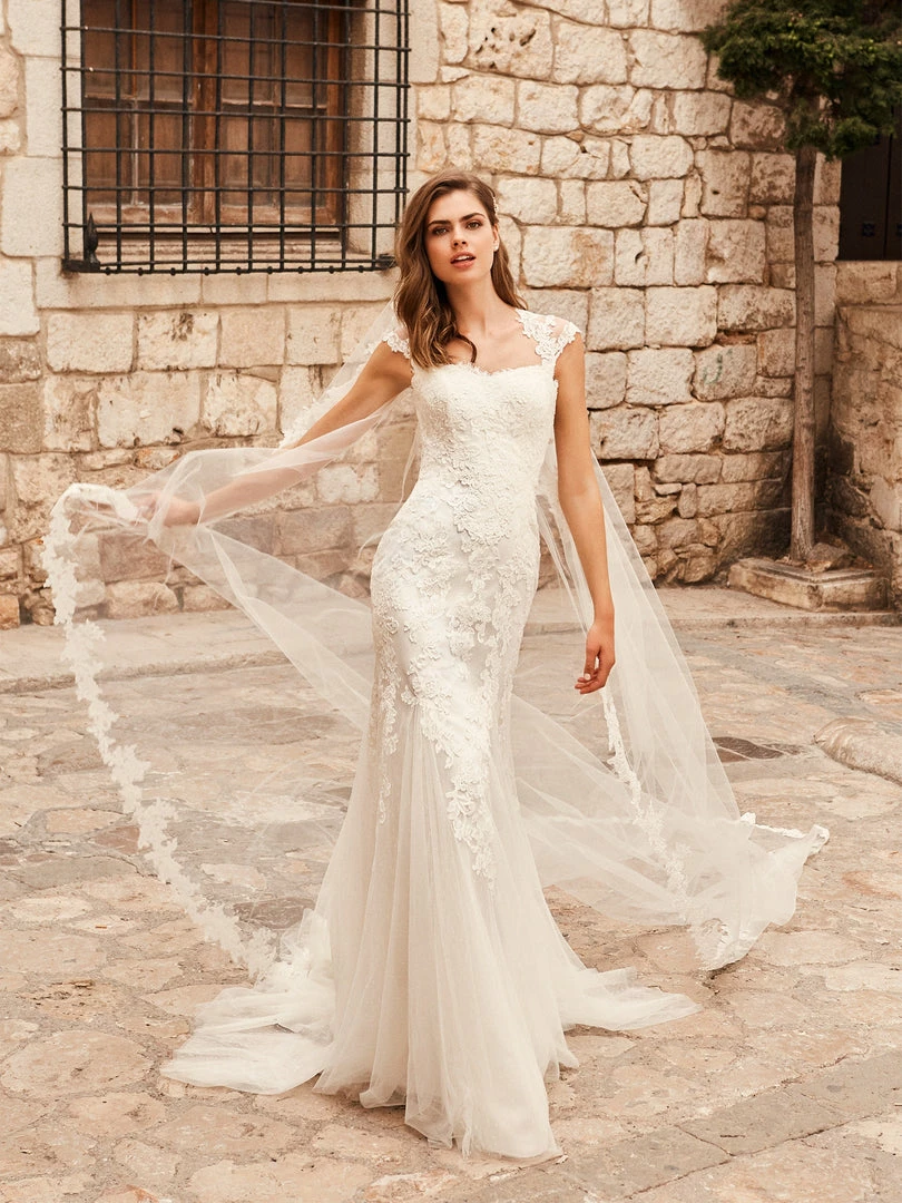 White One Bridal KAT Pronovias Wedding Dress Lace Mermaid Sheer Sleeves Gown 3 White One Bridal KAT Pronovias Wedding Dress Lace Mermaid Sheer Sleeves Gown