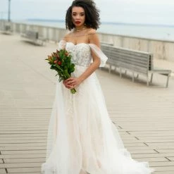 In Stock Andrea & Leo Couture 0822 Size 4 Long A Line Sheer Wedding Dress Off Shoulder Bridal Gown Corset Dresses